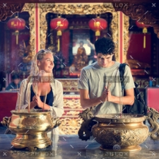demo-attachment-42-couple-ceremony-respect-praying-temple-concept-PXW7YWH